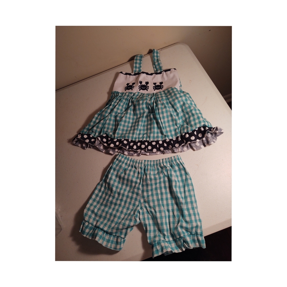 Girls matching crab summer set